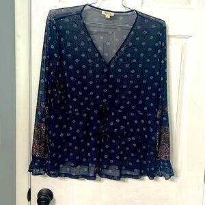 Style and Co Top Size L
